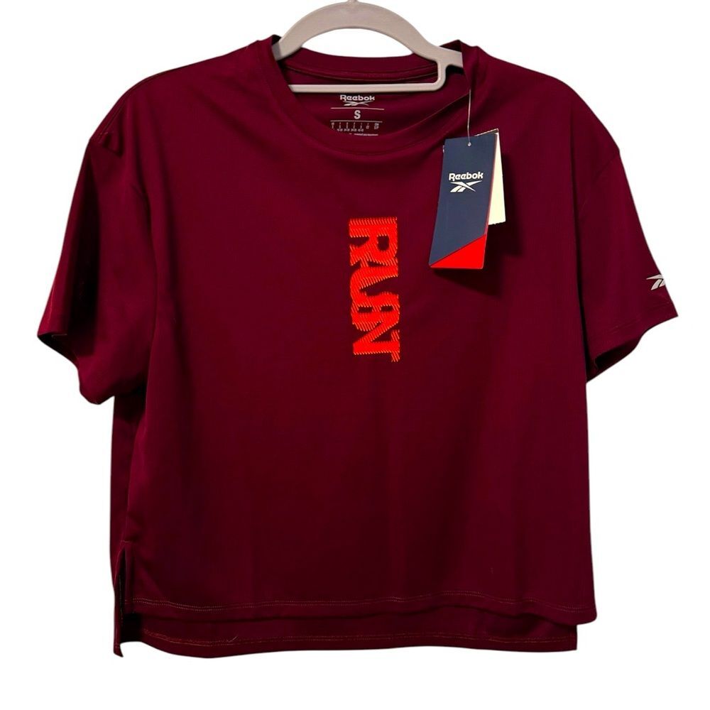 Reebok Run Fast Graphic Performance Tee Shirt Maroon Red Size Small NWT